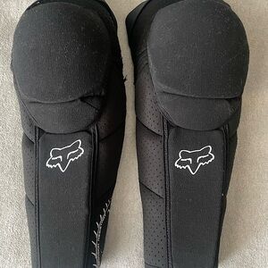 FOX Launch Pro knee/shin guards
